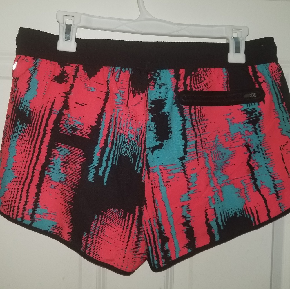 Fabletics Shorts Size Medium. Nwt - image 3